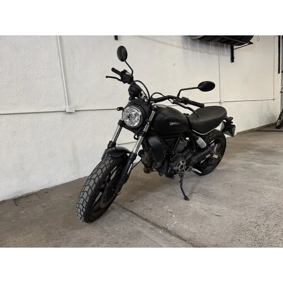 Ducati Scrambler 400 Sixty