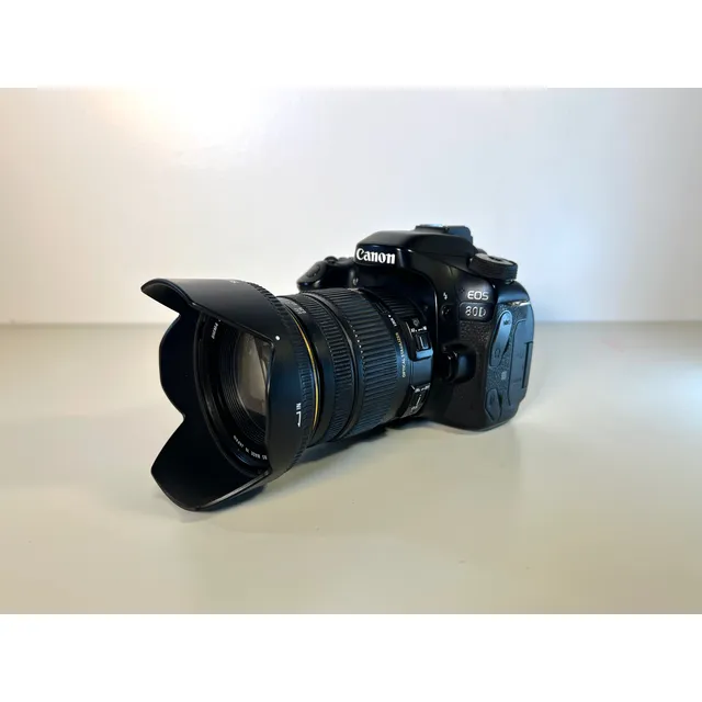 Canon Eos 80d + Sigma 18-50mm 2.8 + Sd 32 Gb