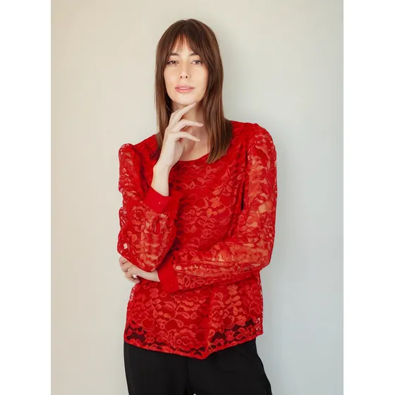 Blusa De Crep Con Encaje 