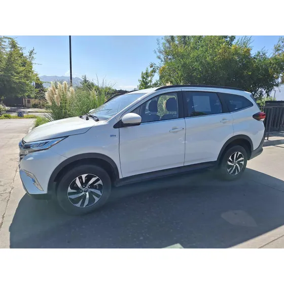 Toyota Rush Xli