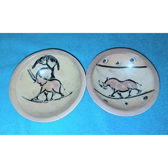 2 Escudillas / Cuencos *usados*