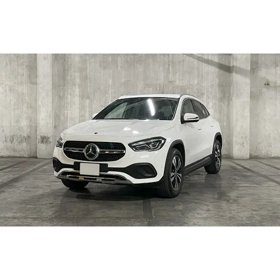 Mercedes-benz Clase Gla 1.6 200 Cgi At