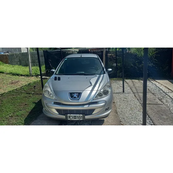 Peugeot 207 1.4 Allure 75cv