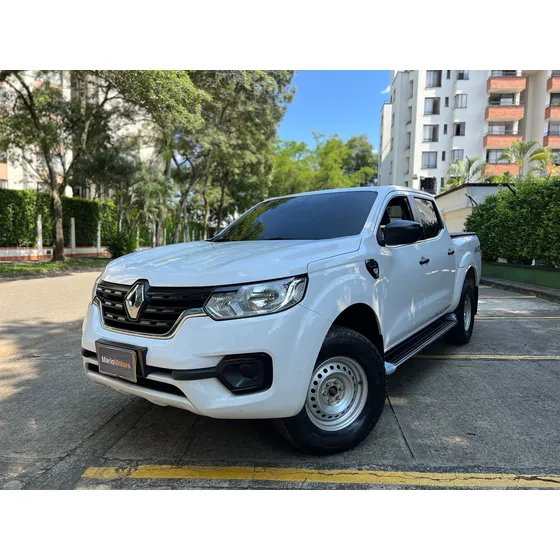 Renault Alaskan 2.5 Cargo