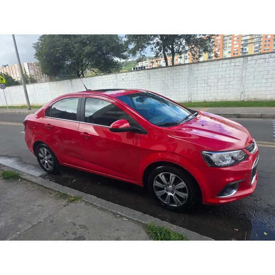 Chevrolet Sonic 1.6 Lt 5 P