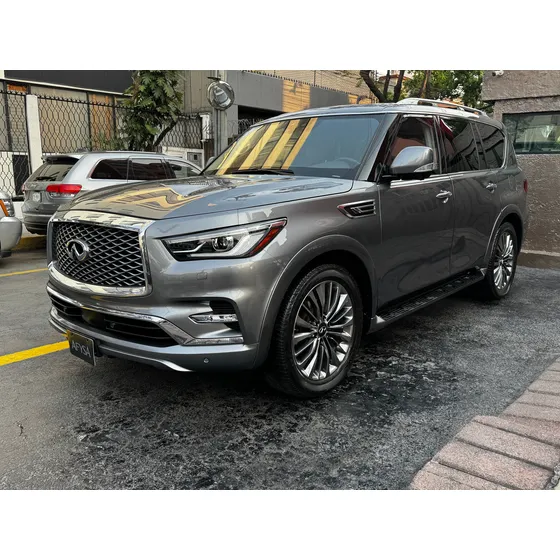 Infiniti Qx80 5.6l Perfection 8 Pasajeros At