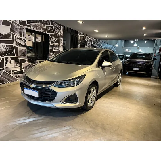 Chevrolet Cruze 1.4 Sedan Lt