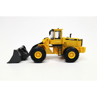 Trascabo Bulldozer Cararama Escala 1:50 Diecast Trascabo Bulldozer Cararama Escala 1:50 Diecast