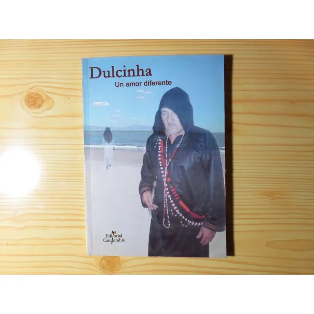 Un Amor Diferente - Lara Dulcinha