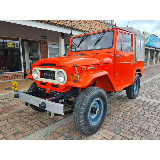 Toyota Land Cruiser Fj-40 Mt 4x4