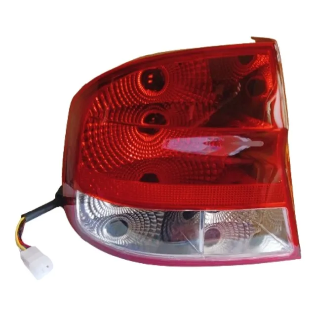 Stop Trasero Aveo Sedan 2004 Al 2010 Derecho Izquierdo C/u