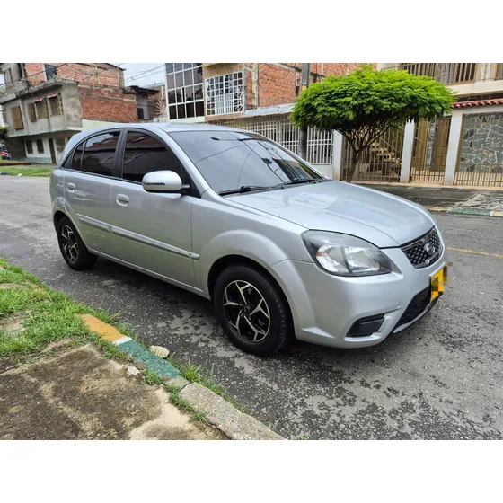 Kia Rio Xcite Kia Rio Exite