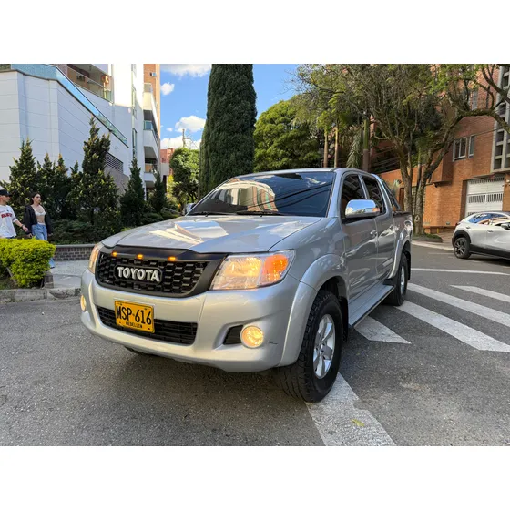 Toyota Hilux 2.7 Imv 4x4