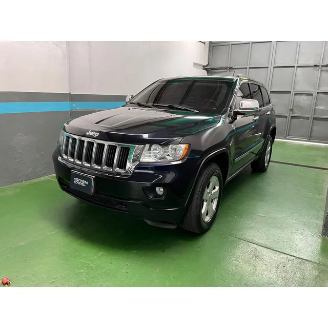 Jeep Grand Cherokee Laredo