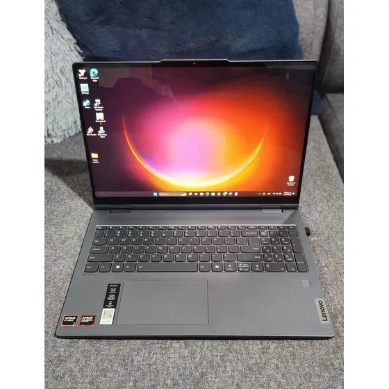 Laptop Lenovo Ideapad 5 Flex 2024, Ryzen 7, Pantalla Táctil.