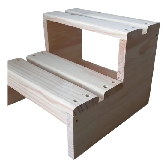 Escalera De Madera En Pino 1 Pulgada Beige