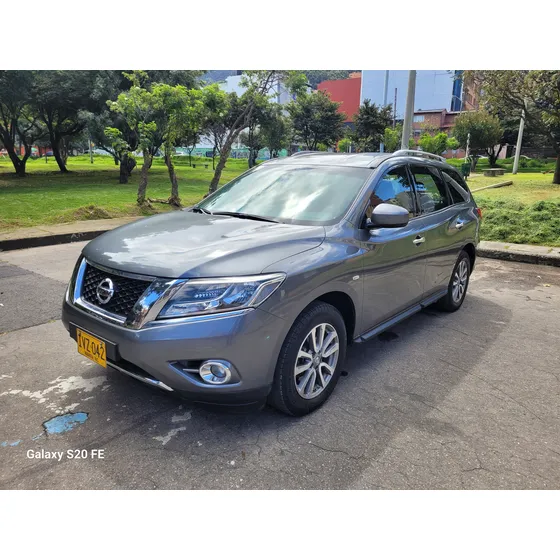 Nissan Pathfinder 3.5 R52 Advance