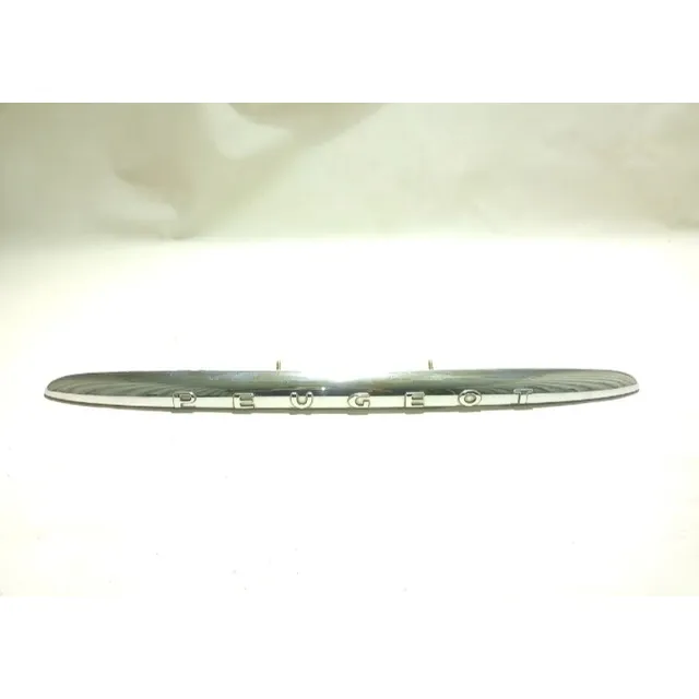 Moldura Cromada Portón Trasero Peugeot 207