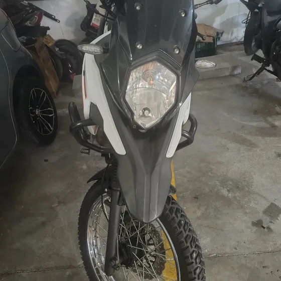 Akt Ttds 200 Modelo 2023