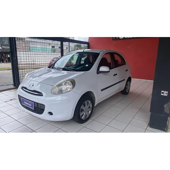 Nissan March 1.0 S 16v