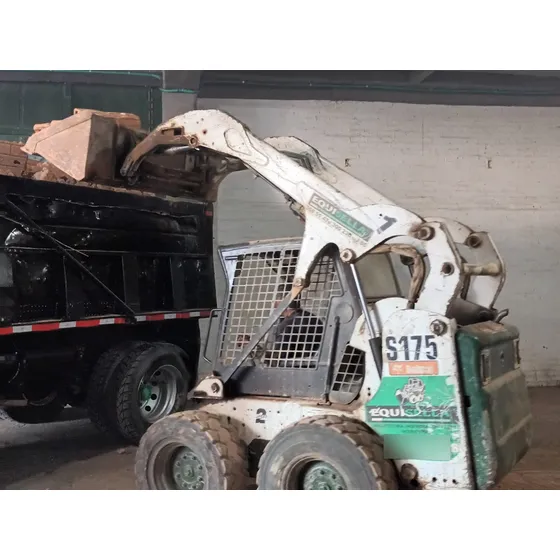 Minicargador Bobcat S 175