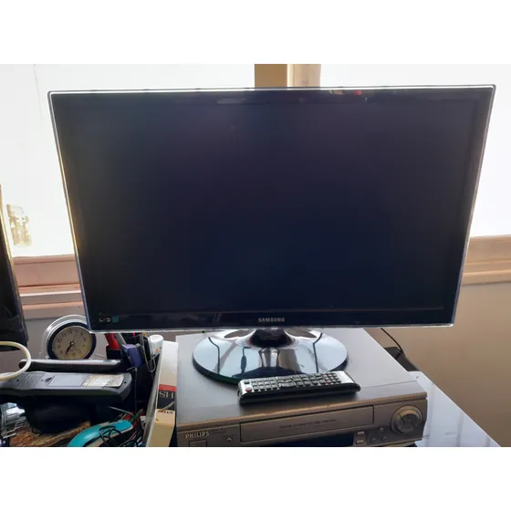 Samsung T24b530 24  Monitor Led Full Hd Negro