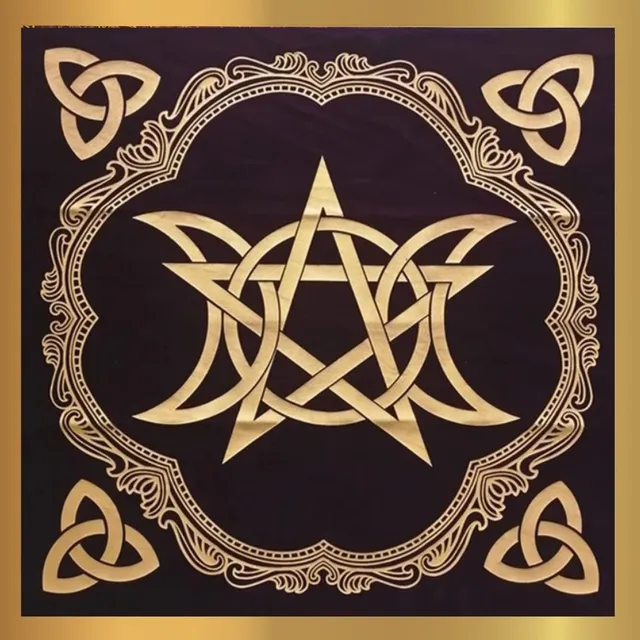 Toalha Para Tarô E Oráculos Triquetra Com Pentagrama 