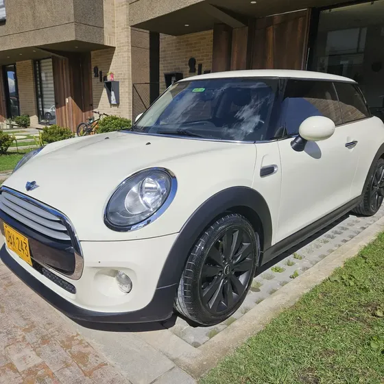 Mini Cooper 2015 1.5 F56 Coupe Salt