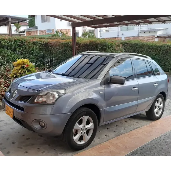 Renault Koleos 2009 2.5 Privilege