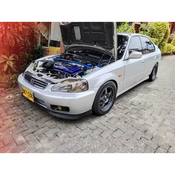 Honda Civic 1.6 Vti