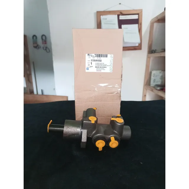 Bomba Freno Corsa Pistón Largo