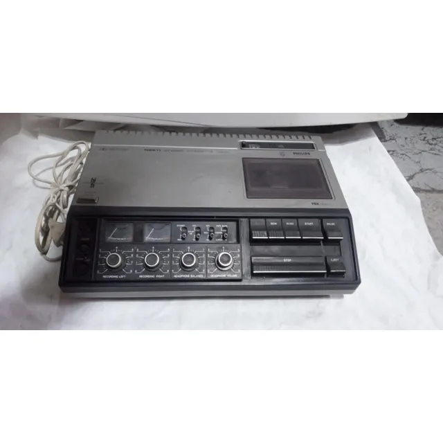 Stereo Cassette Deck Philips N2511  No Funciona