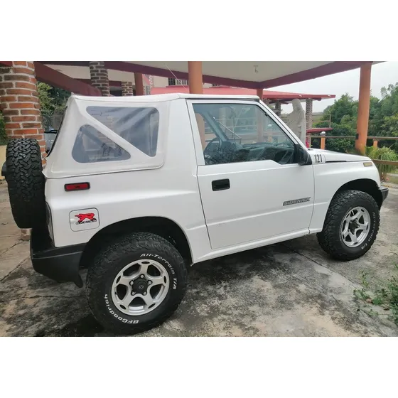 Suzuki Sidekick 1.6 L, 4x4, T/manual
