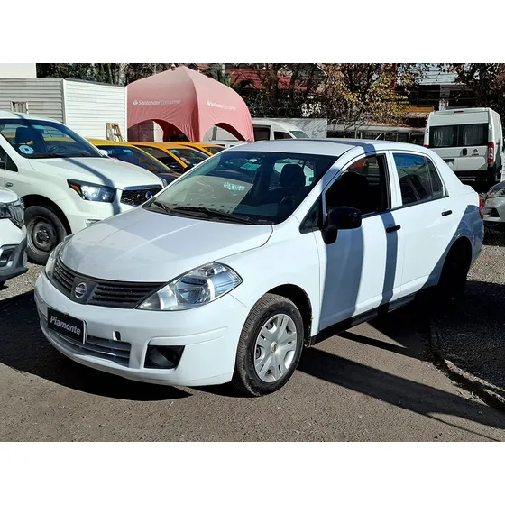 Nissan Tiida Aaa