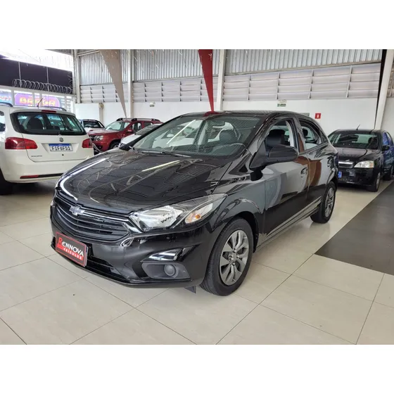 Chevrolet Onix Joy Black Edition