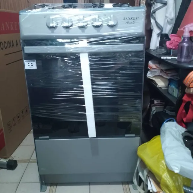 Cocina A Gas 4 Hornilla Marca  Sankey