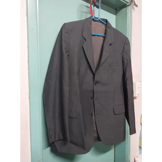 Vendo Lote De Sacos  Patalones Camisas( Leer Bien  )