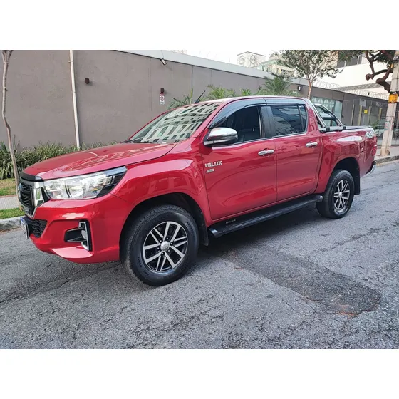 Toyota Hilux 2.7 Srv 4x2 Cd 16v Flex 4p Automático