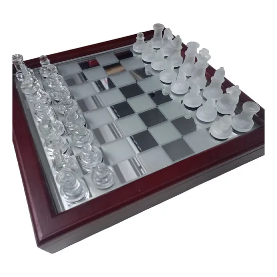 Juego Ajedrez Vidrio Solido En Caja De Madera Regalo Fino