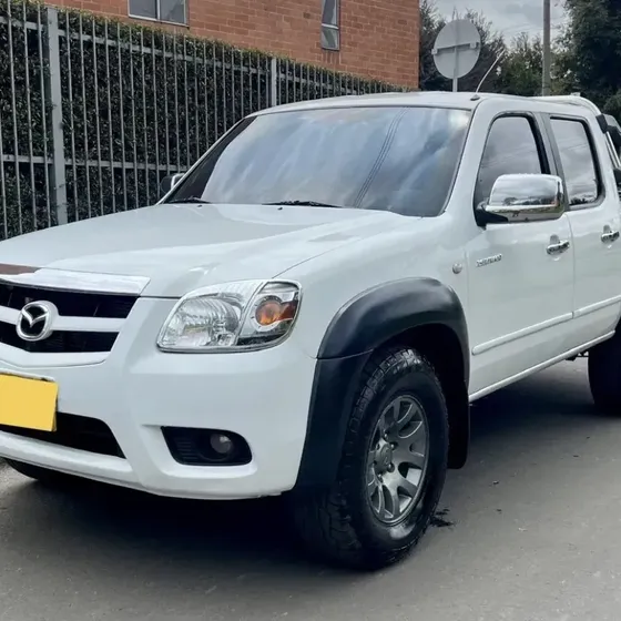 Mazda Bt-50 2013 4x4 Diesel Mecánica