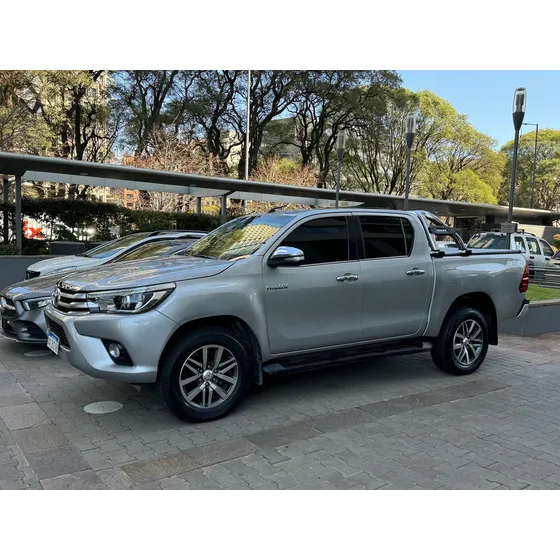 Toyota Hilux Pick-up 2.8 Cd Srx 177cv 4x4 At