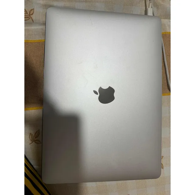 Macbook Air 13 Retina Display 256 Gb