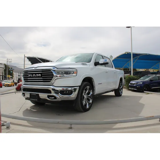Dodge Ram 1500 Pick-up! 4 Pts. Longhorn, Mhev, Doble Cab., 5.7l, Ta, Qcp, Int. Madera, Ra-22, 4x4