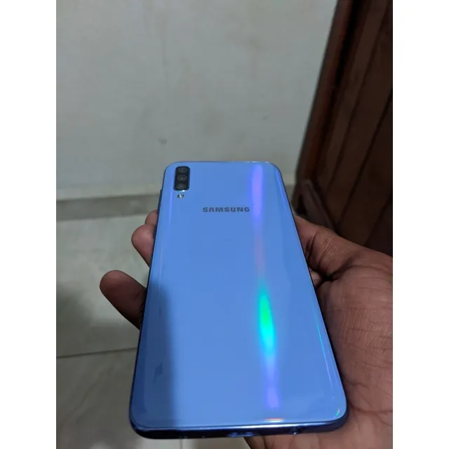 Samsung A70