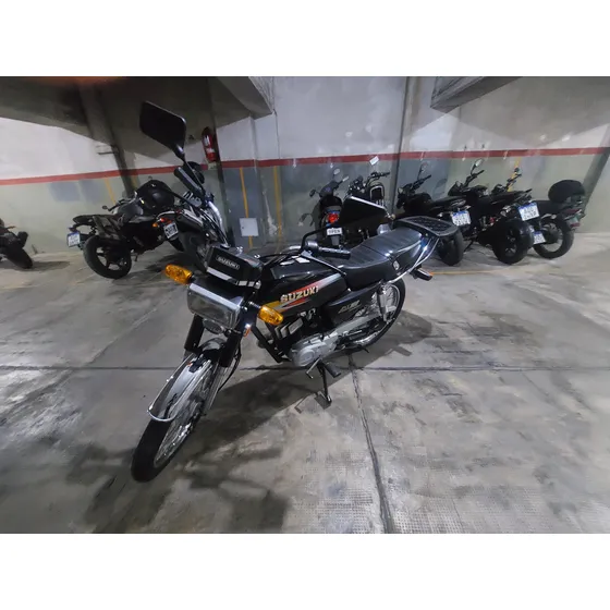 Suzuki Ax100