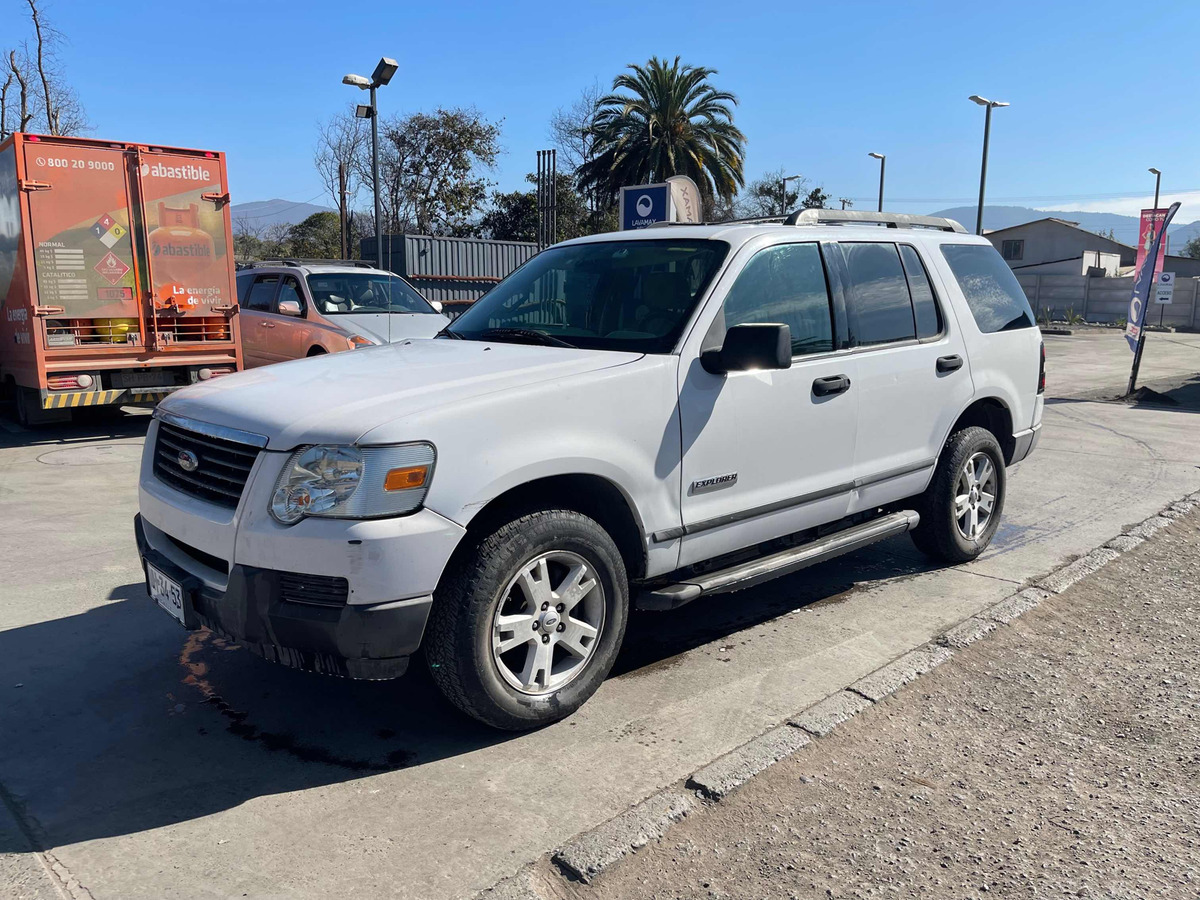 Ford Explorer 4x4 Xlt