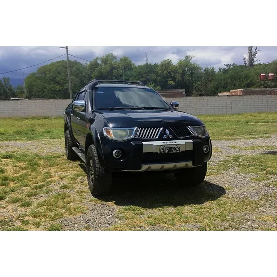 Mitsubishi L200 2.5 Sport Hpe Cab Doble At 4x4