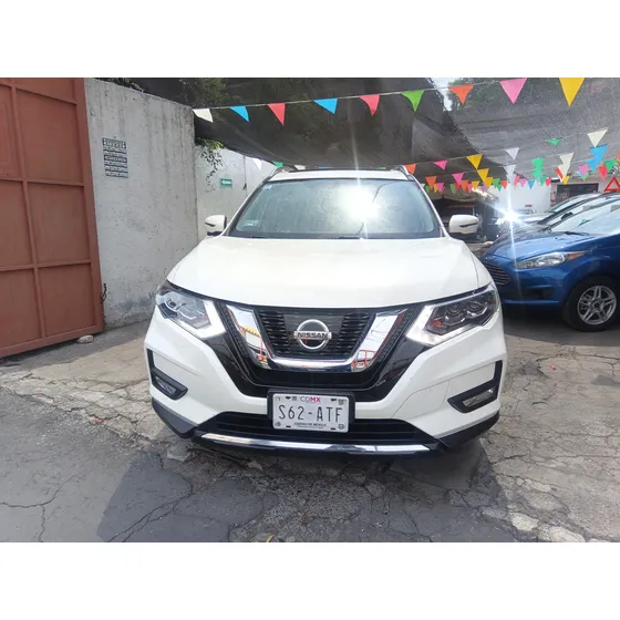 Nissan X-trail 2.0 Exclusiv 2 Row Hybrid