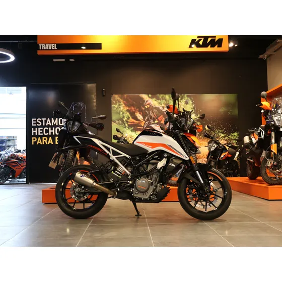 Ktm Duke 390 G2 2023 1800 Km Escape Termignoni Permuto