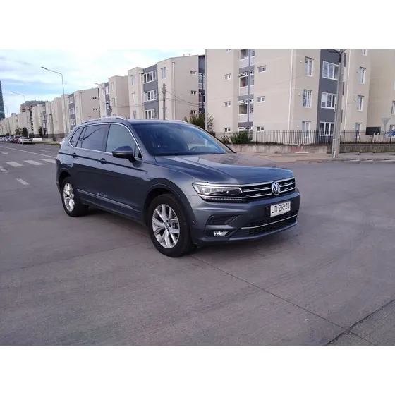 Volkswagen Tiguan Tsi At Limited 180hp
